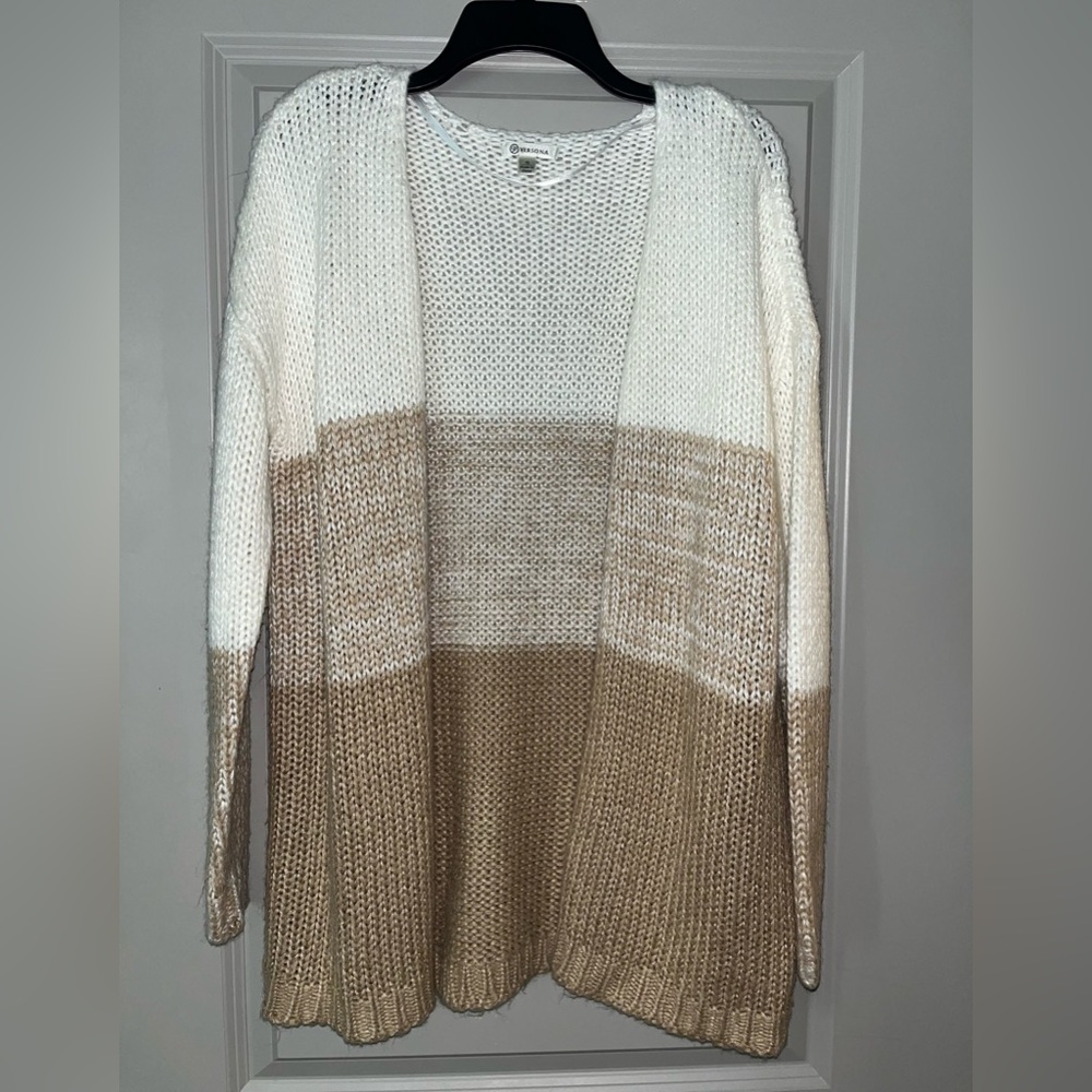 Woman’s Stripped Cardigan - Neutral